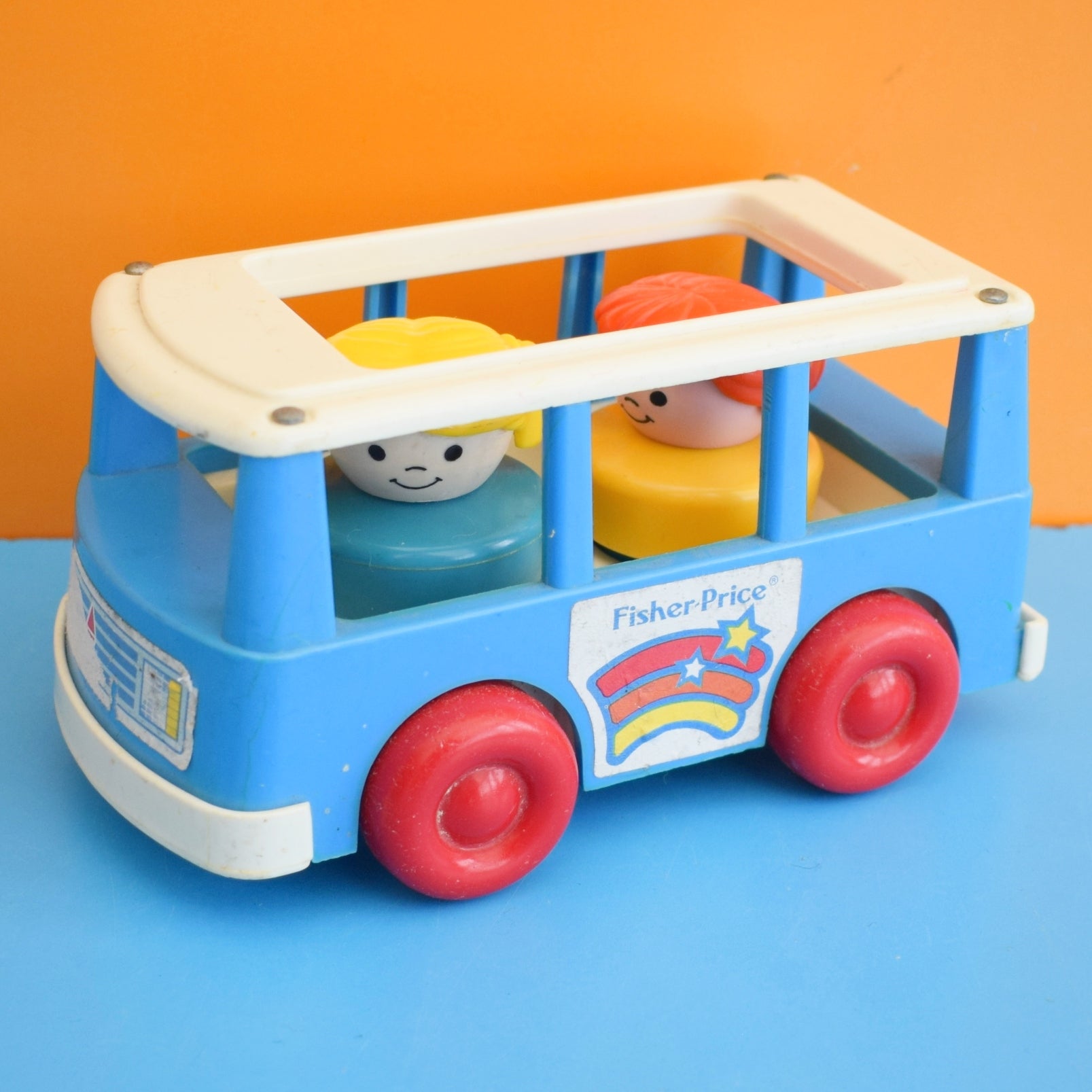 Fisher price cheap bus vintage