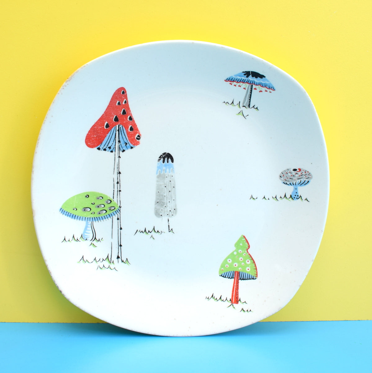 Vintage 1950s Kitsch Midwinter Toadstools China Plate - Jessie