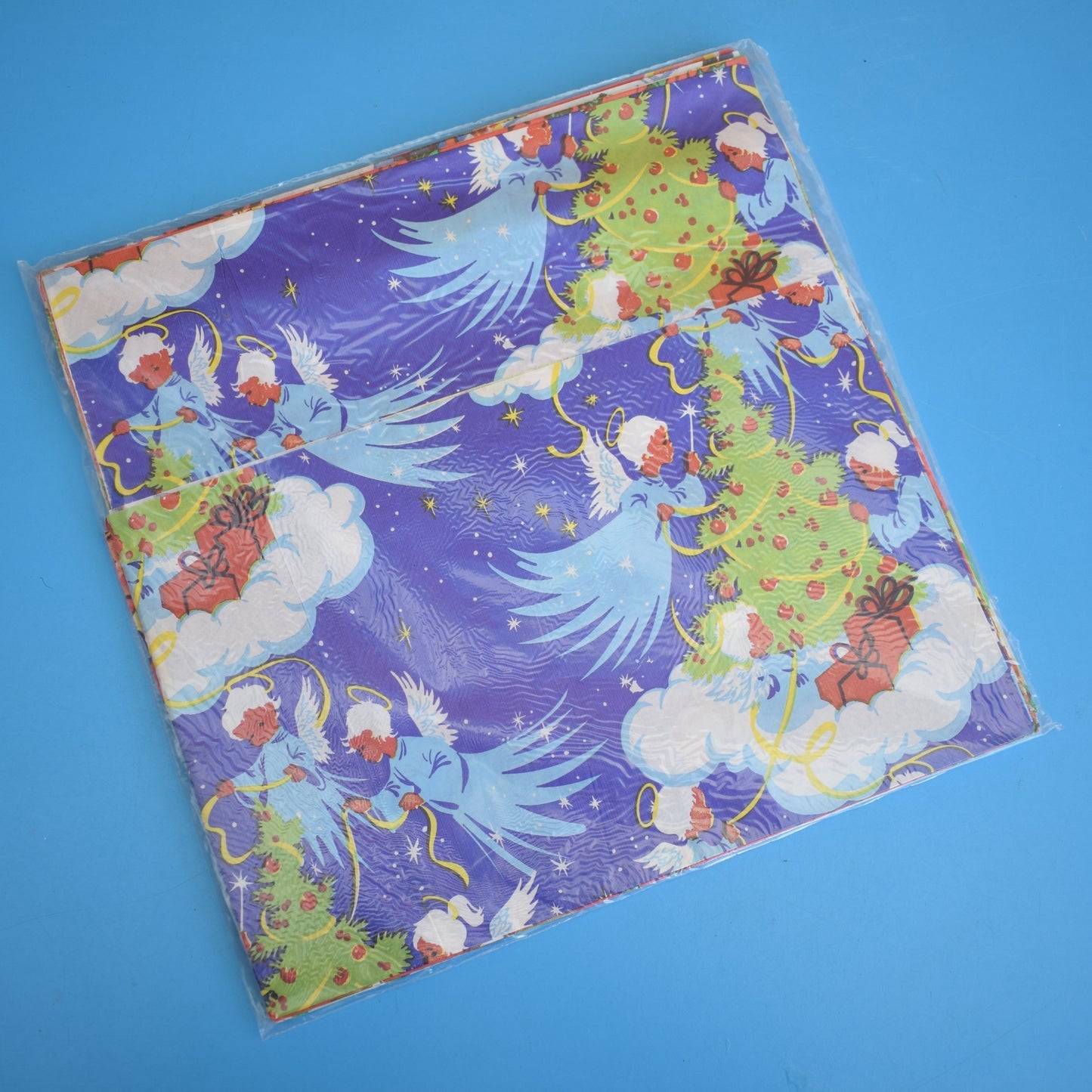 Vintage 1970s Christmas Wrapping Paper Sheets x10