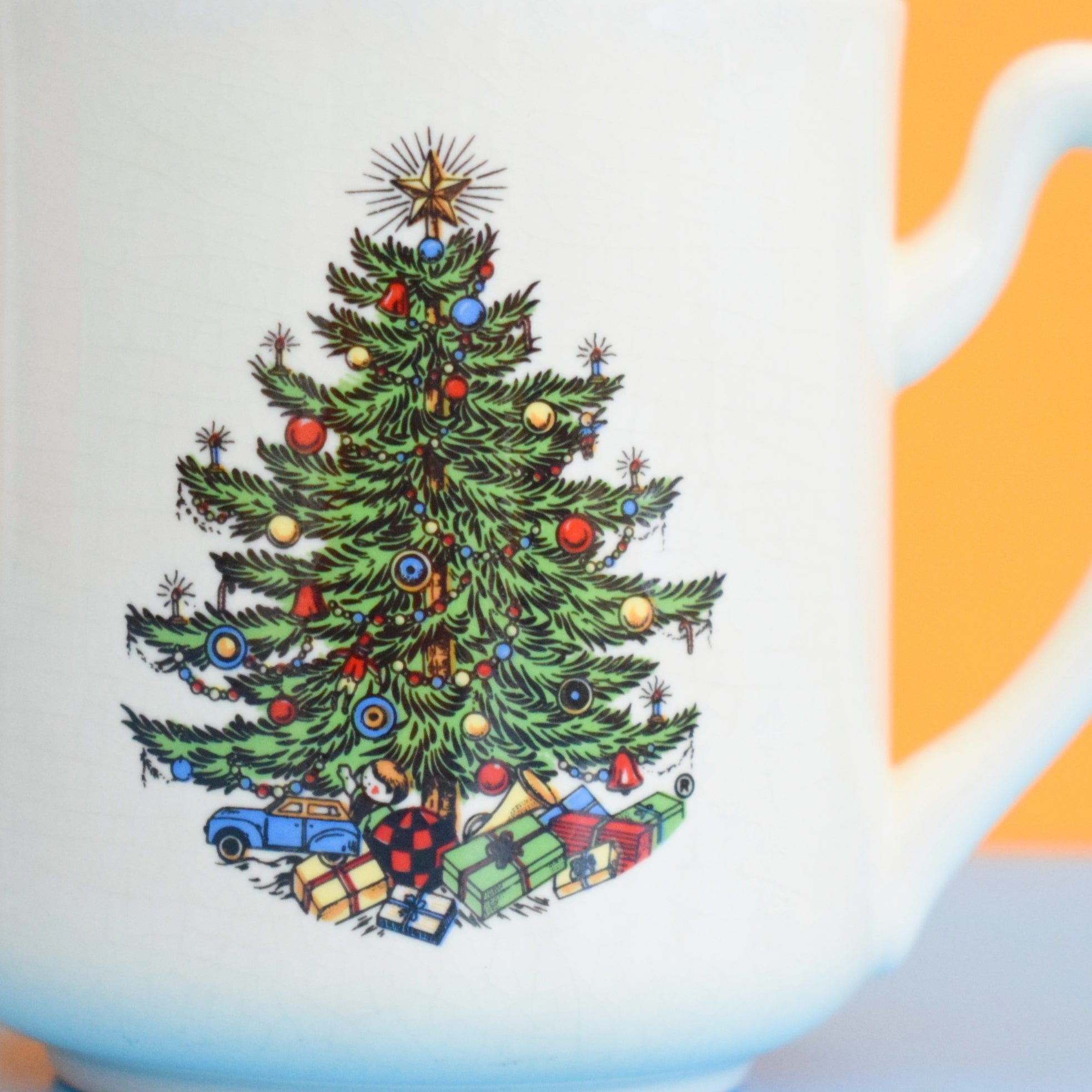 VintagetCu0hbertson Original9Christmas Tree Set oftFoursMugst- Coffee, hotsell Hot9Chocoltte, Hot9Cider-MadetintEngland