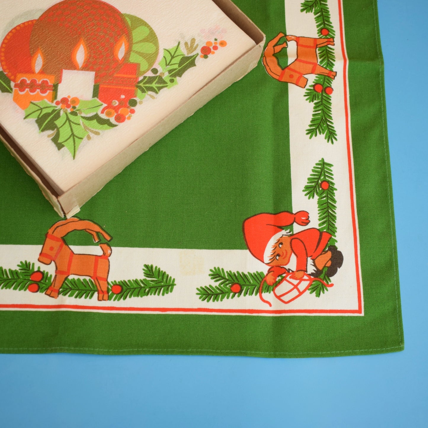 Vintage 1960s Kitsch Christmas Paper Napkins - Box Of 34 / Small Cloth