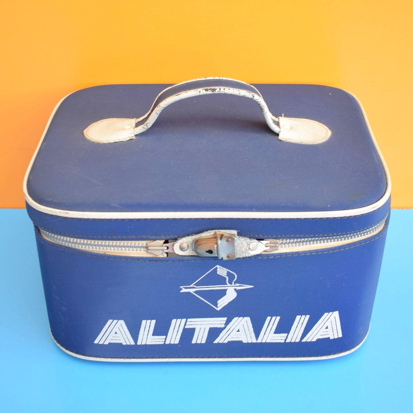 Vintage 1960s Vanity Flight Case - Alitalia - Blue