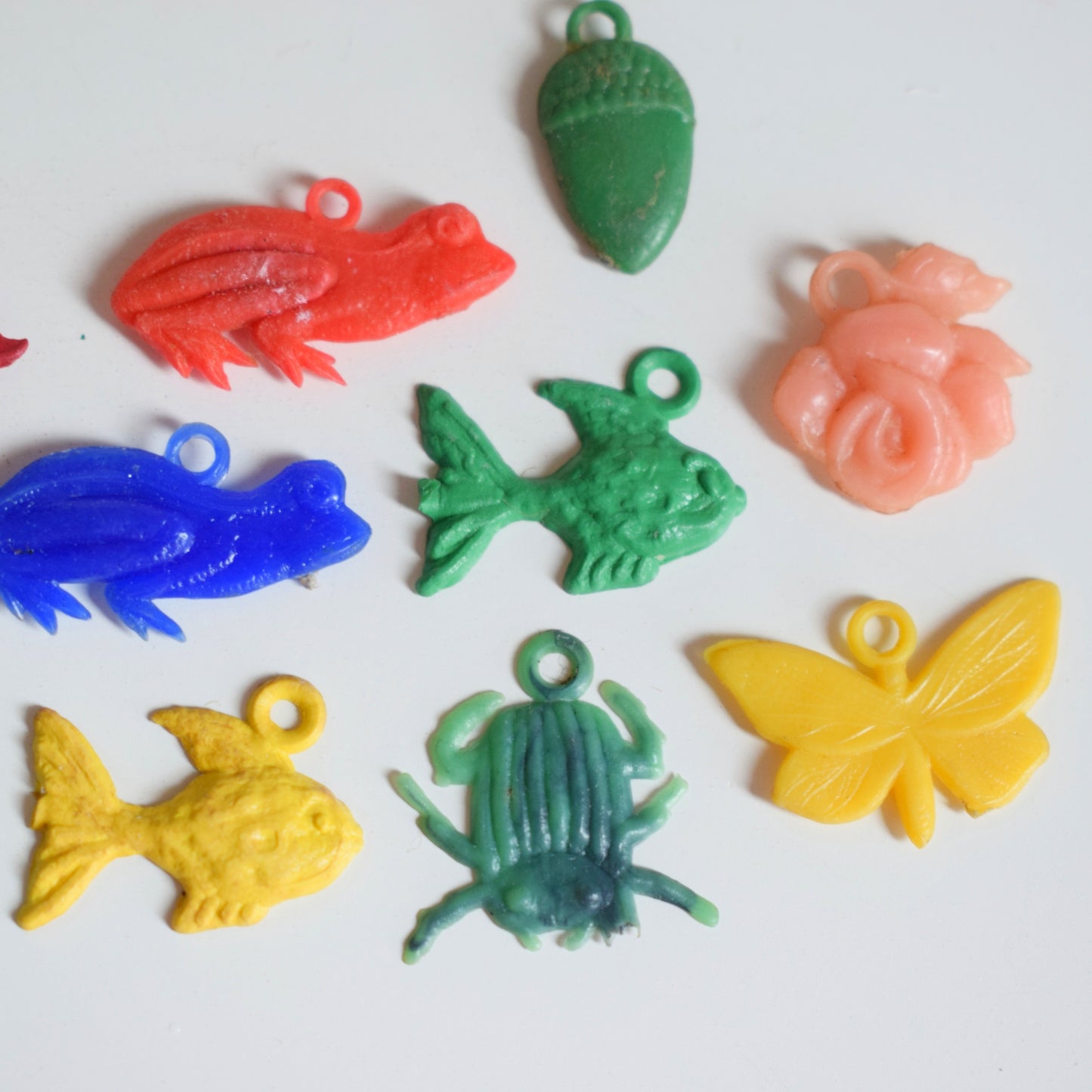 Vintage 1950s Fun Plastic Cracker Charms x110