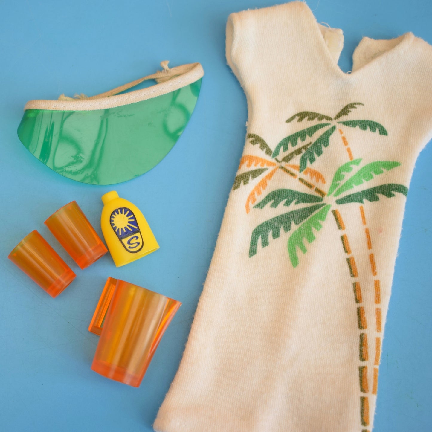 Vintage 1980s Sindy Casuals Beach Outfit