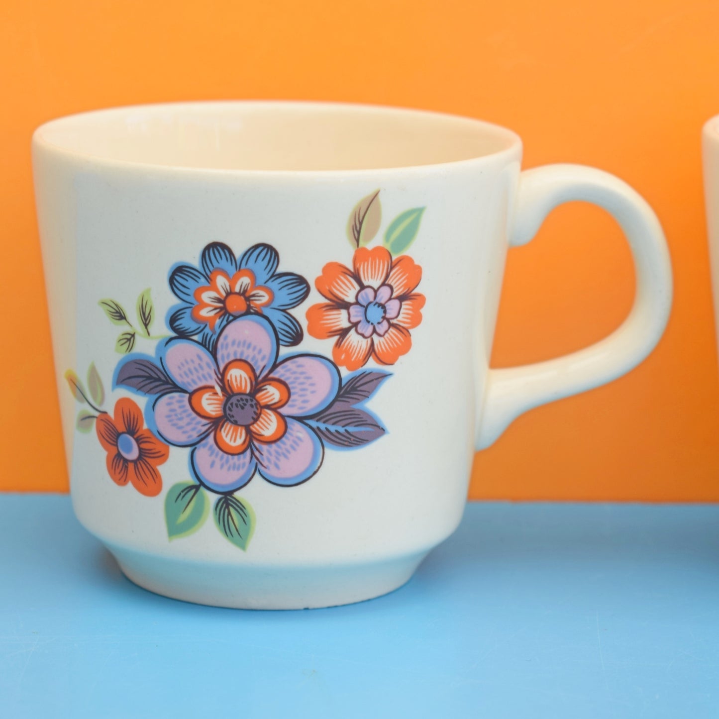 Vintage 1970s Flowery Mugs x2