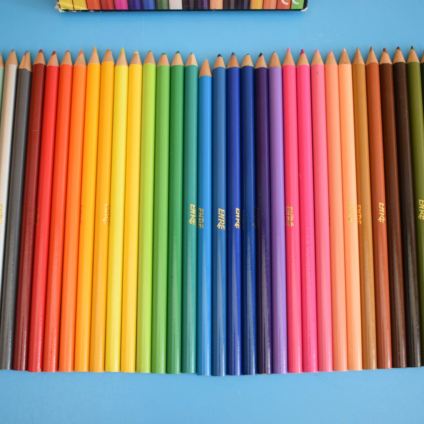 Vintage 1990s Rainbow Pencils - Entre