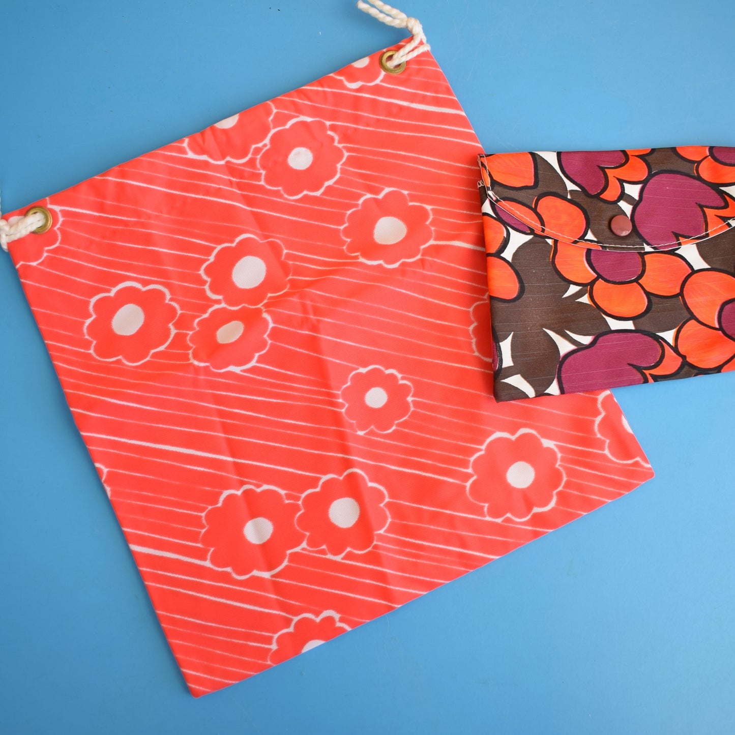 Vintage 1970s Wash Bags - Orange/ Red