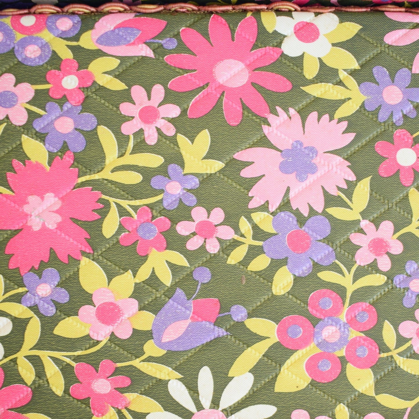 Vintage 1960s Sewing / Hobby Box - Flower Power - Pink