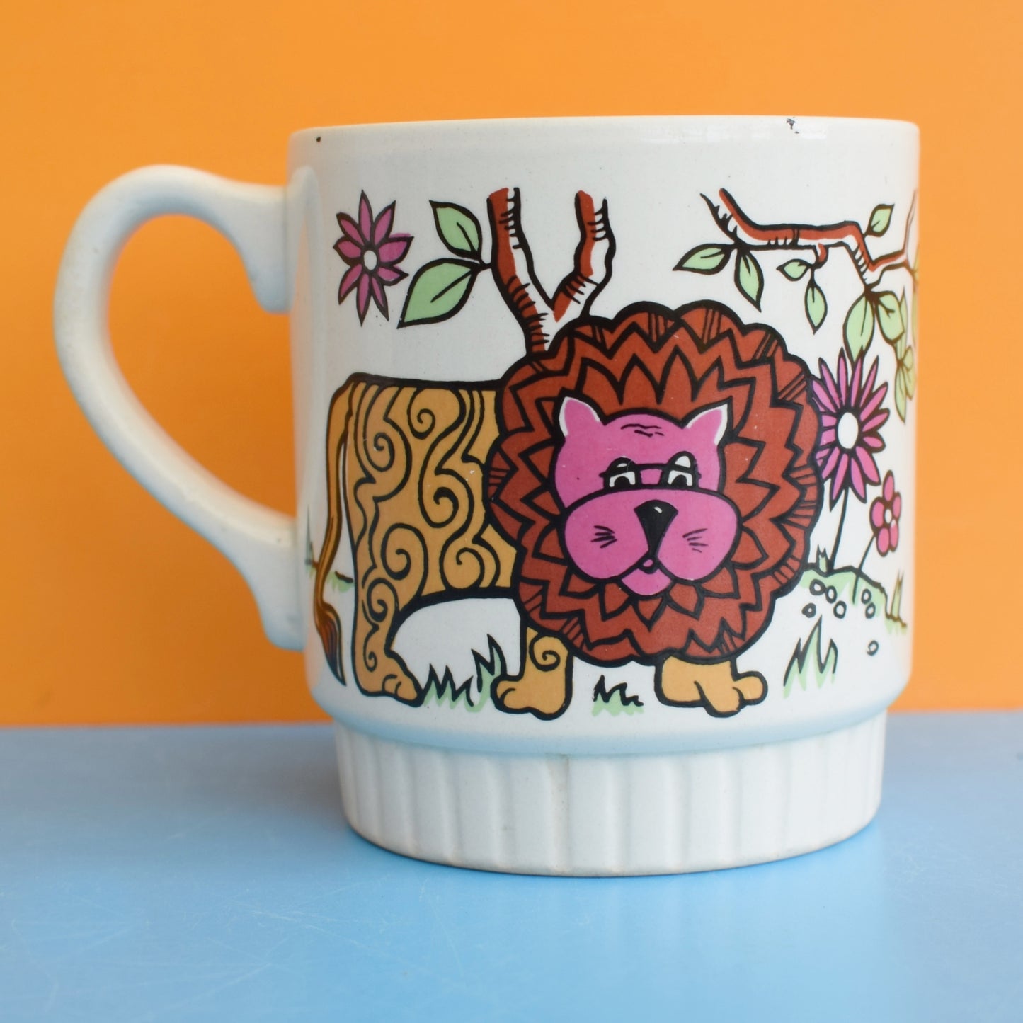 Vintage 1970s Mug - Kitsch Lion