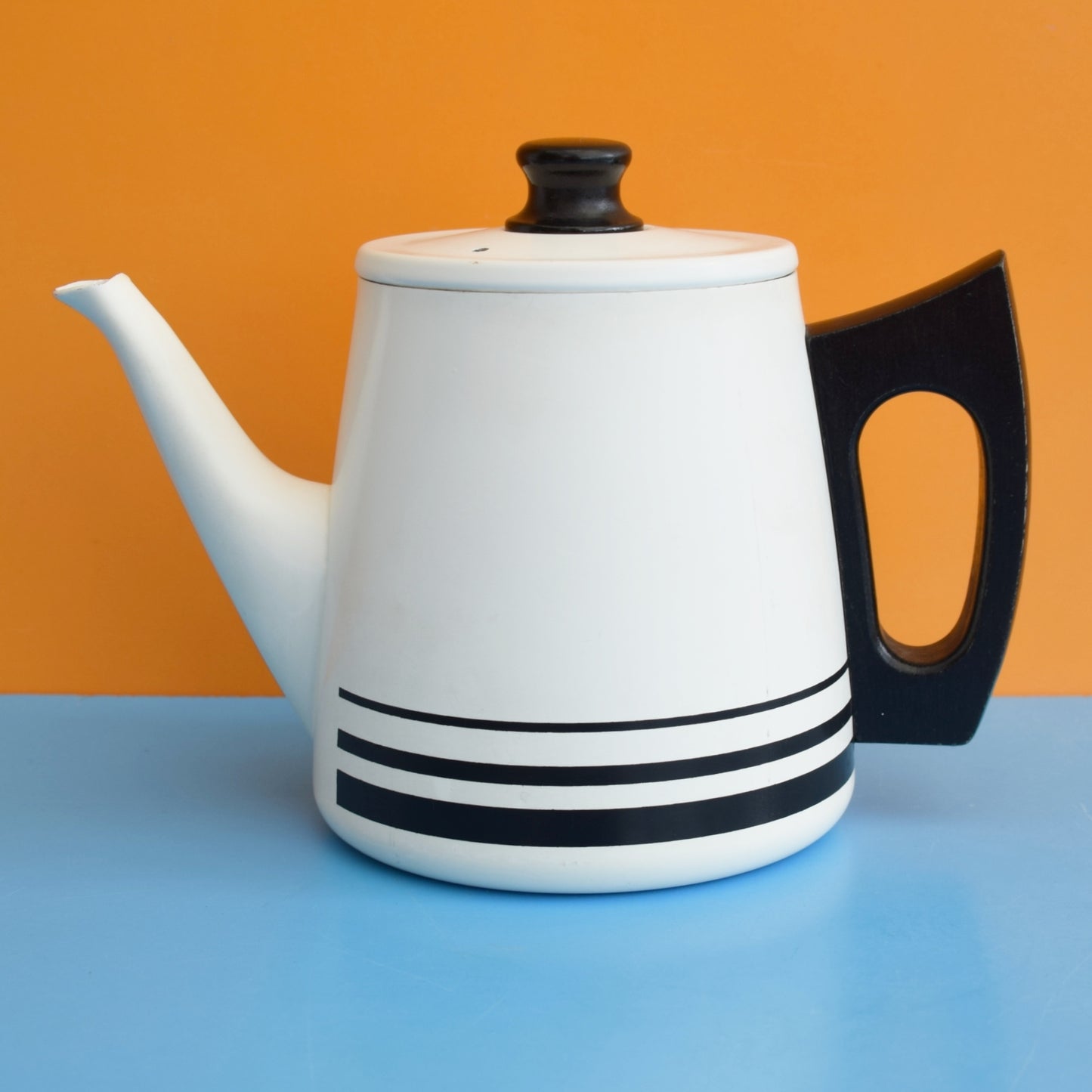 Vintage 1970s Teapot / Coffee Pot - Sona