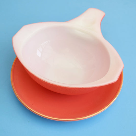 Vintage 1950s Pyrex Glass - Coral Pink - Sauce/ Gravy Boat