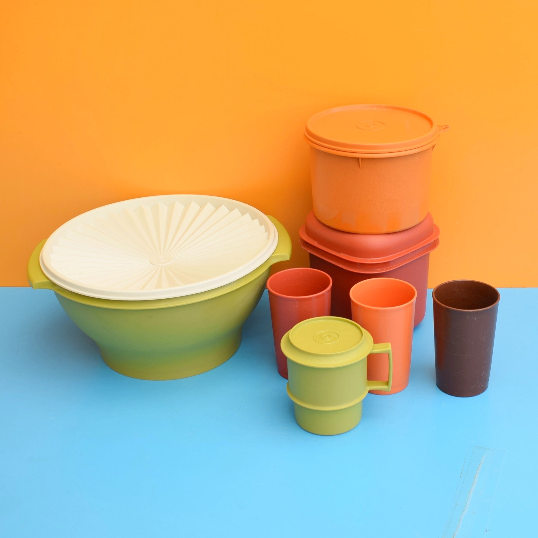 1970’s shops vintage Tupperware cups/coasters