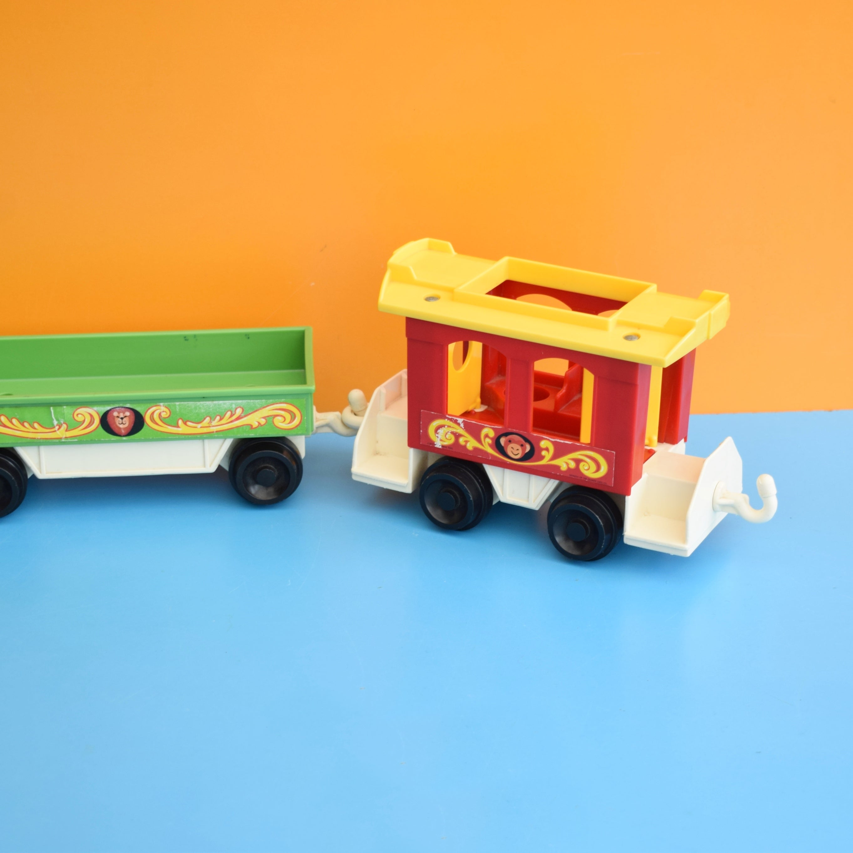 Fisher price best sale circus train 991