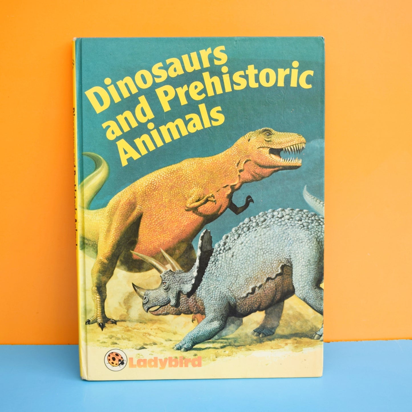 Vintage 1970s Dinosaurs and Prehistoric Animals Book - Jumbo Ladybird