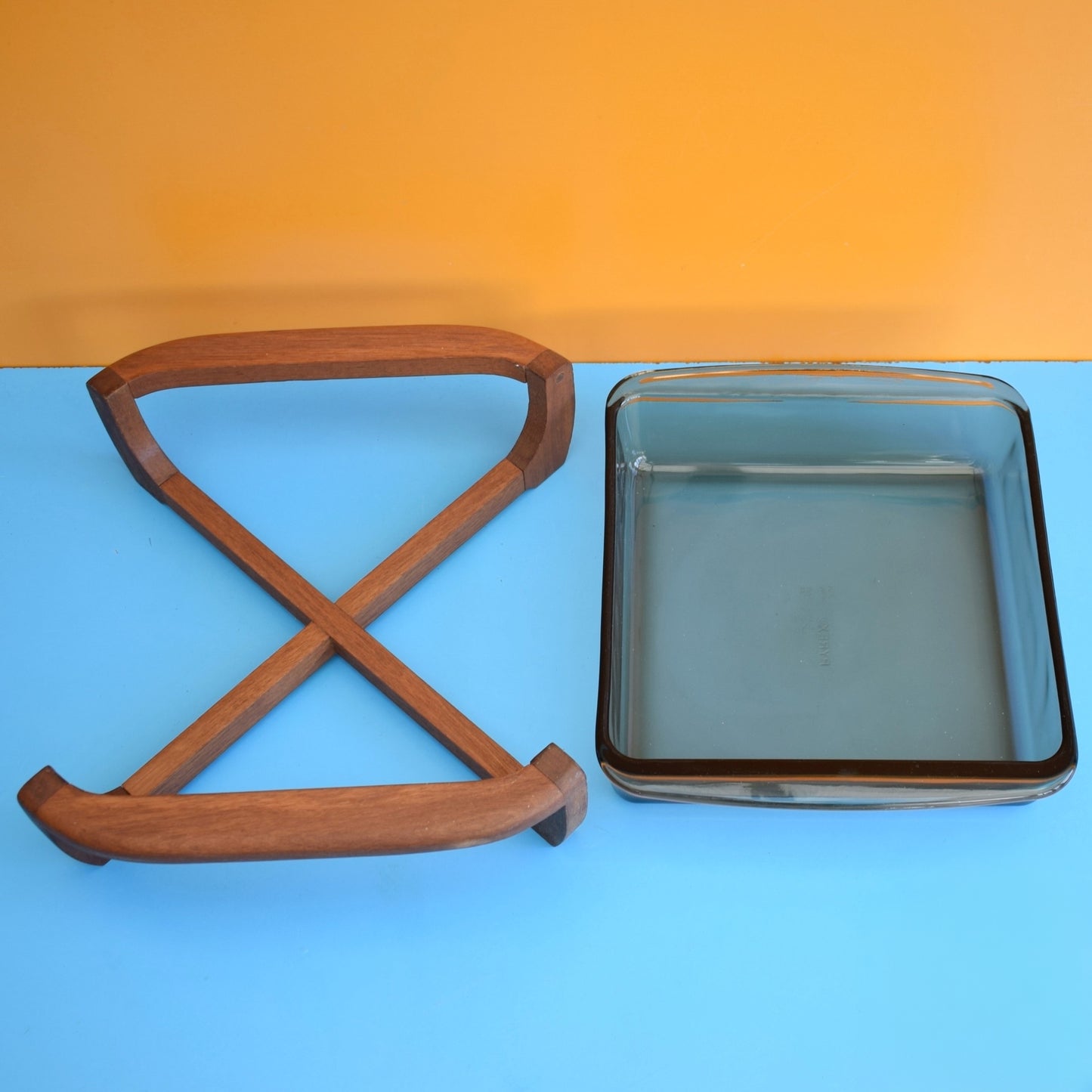 Vintage 1980s Pyrex Smoked Serving Dish & Teak Stand