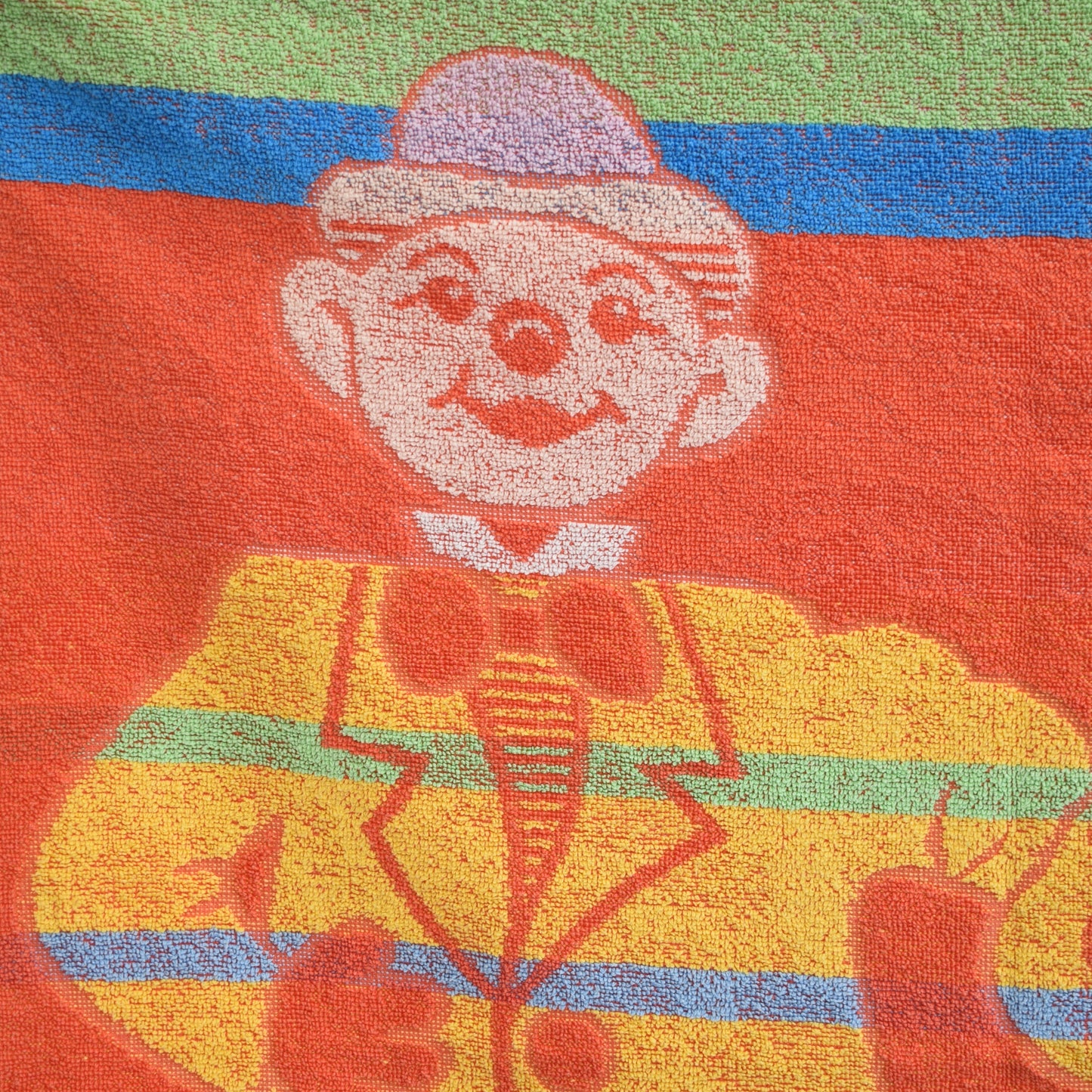 Vintage 1980s Rare Bath Towel - Clowns