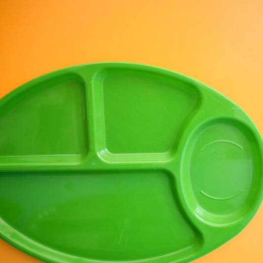 Vintage 1980s Plastic Trays / TV Plates - American - Green