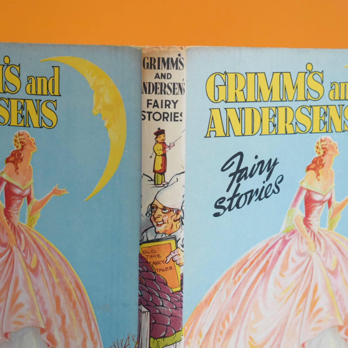 Vintage 1950s Grimm's & Andersens Fairy Stories Book