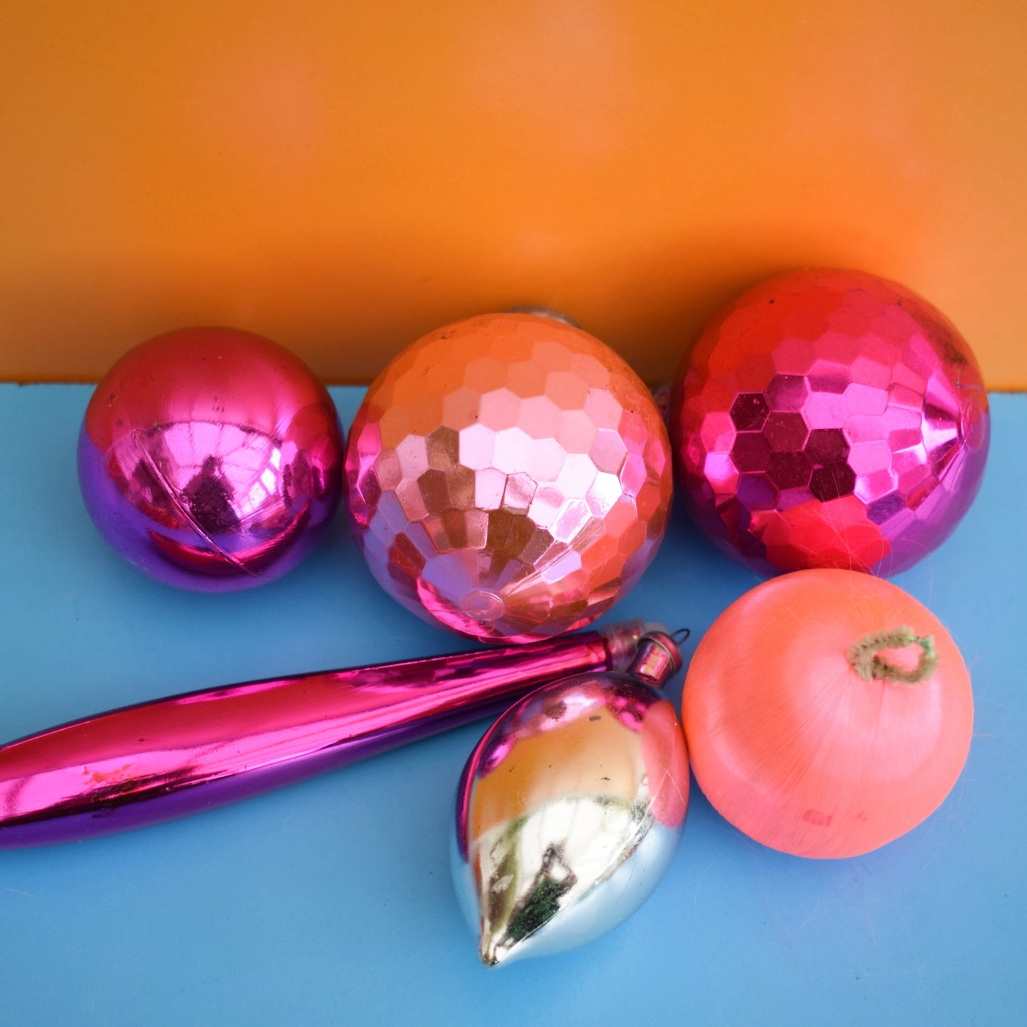 Vintage 1970s Plastic Christmas Mixed Decs - Pink/ Silver