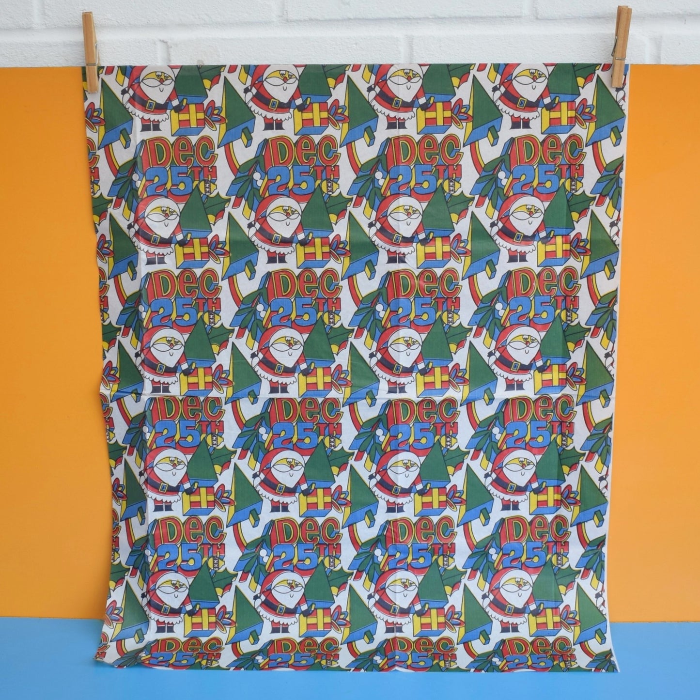 Vintage 1970s Christmas Wrapping Paper - Mixed single Sheets