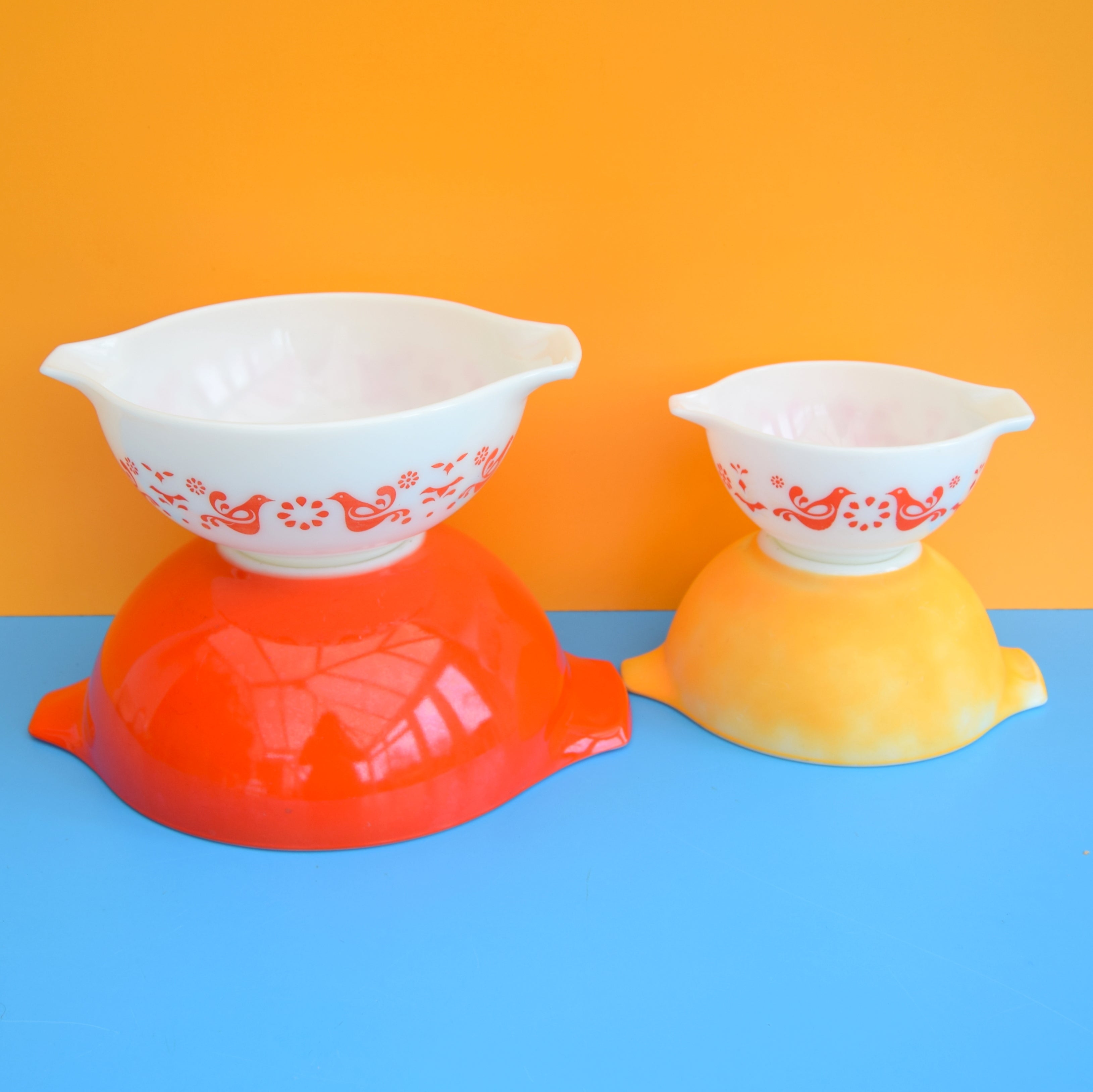 Shops Pyrex Cinderella bowls