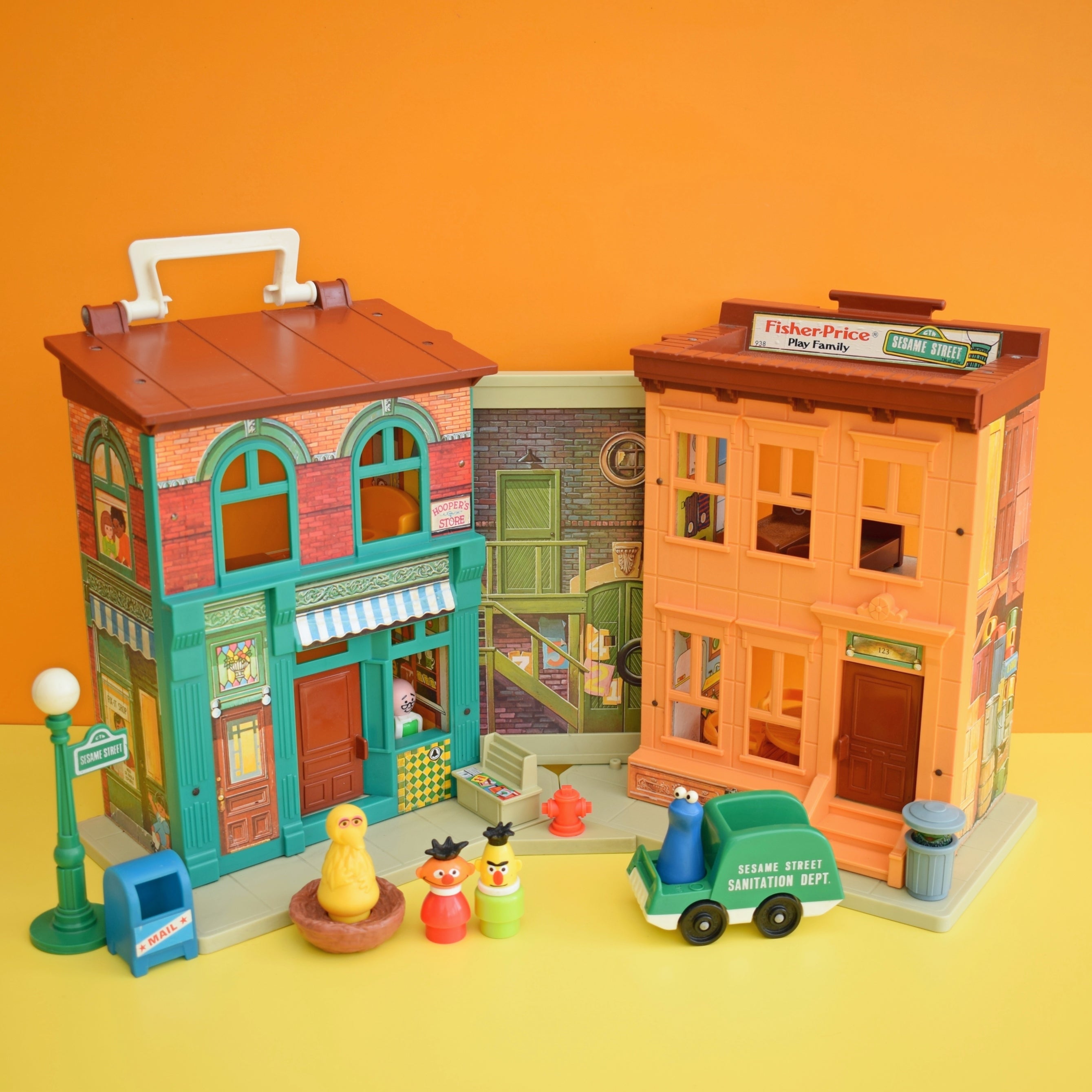 Vintage 1970s Fisher Price Sesame Street Set Boxed Pineapple Retro