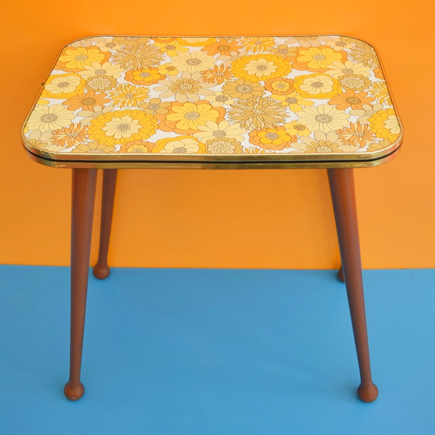 Vintage 1960s Small Table - Flower Power - Yellow