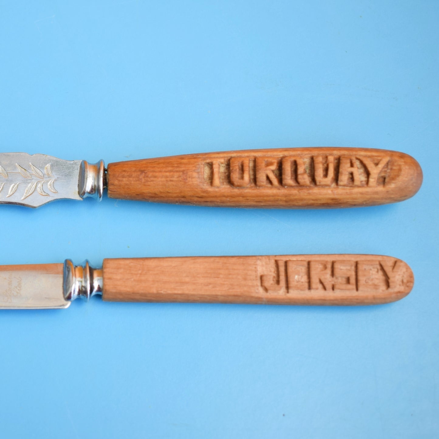 Vintage 1960s Carved Butter & Cheese Knives