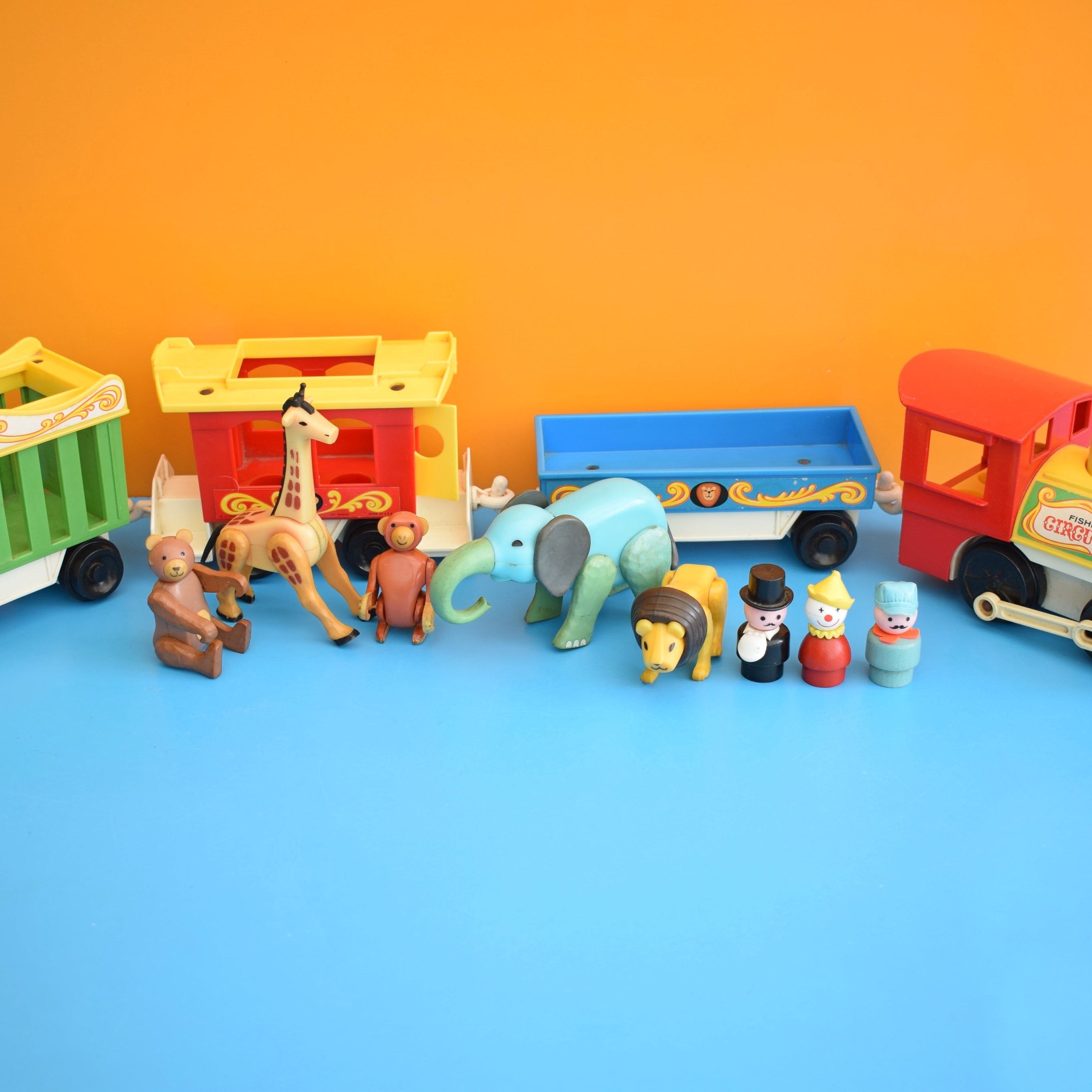 Fisher price circus store train animals