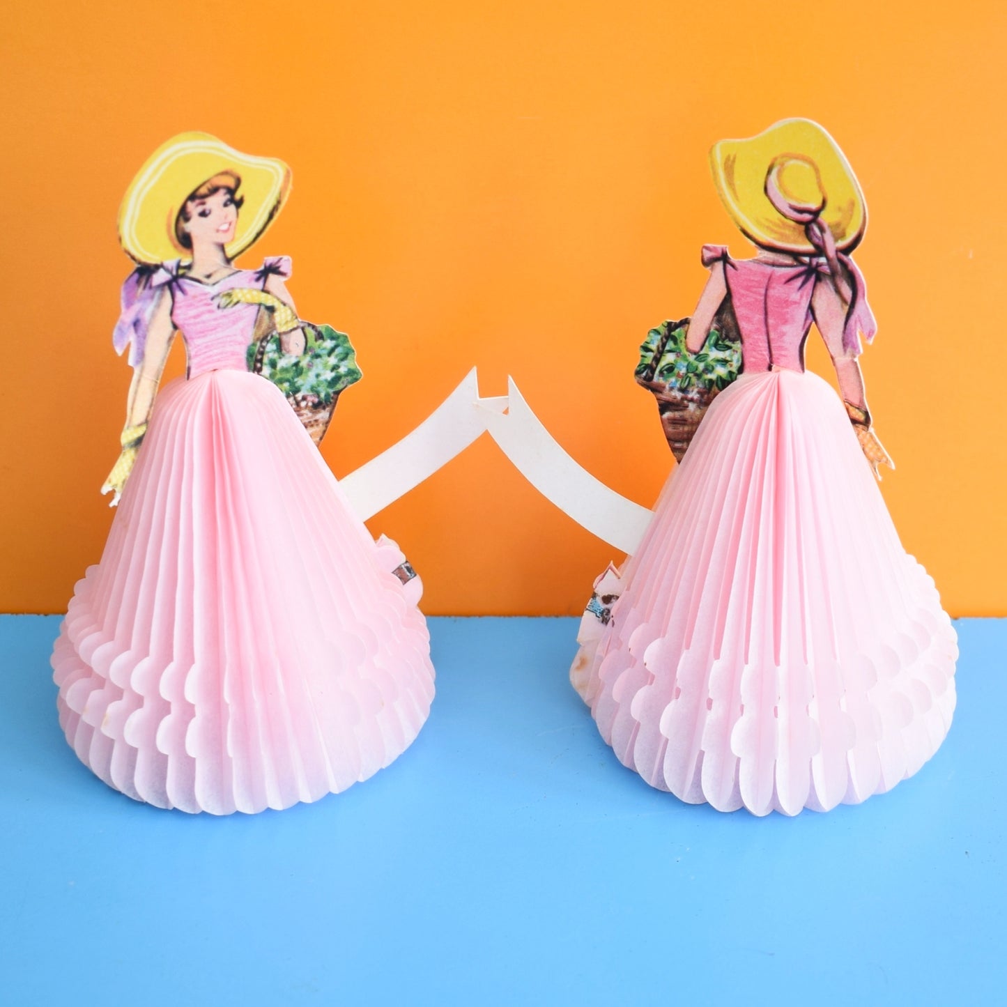 Vintage 1950s Honeycomb Paper Ladies