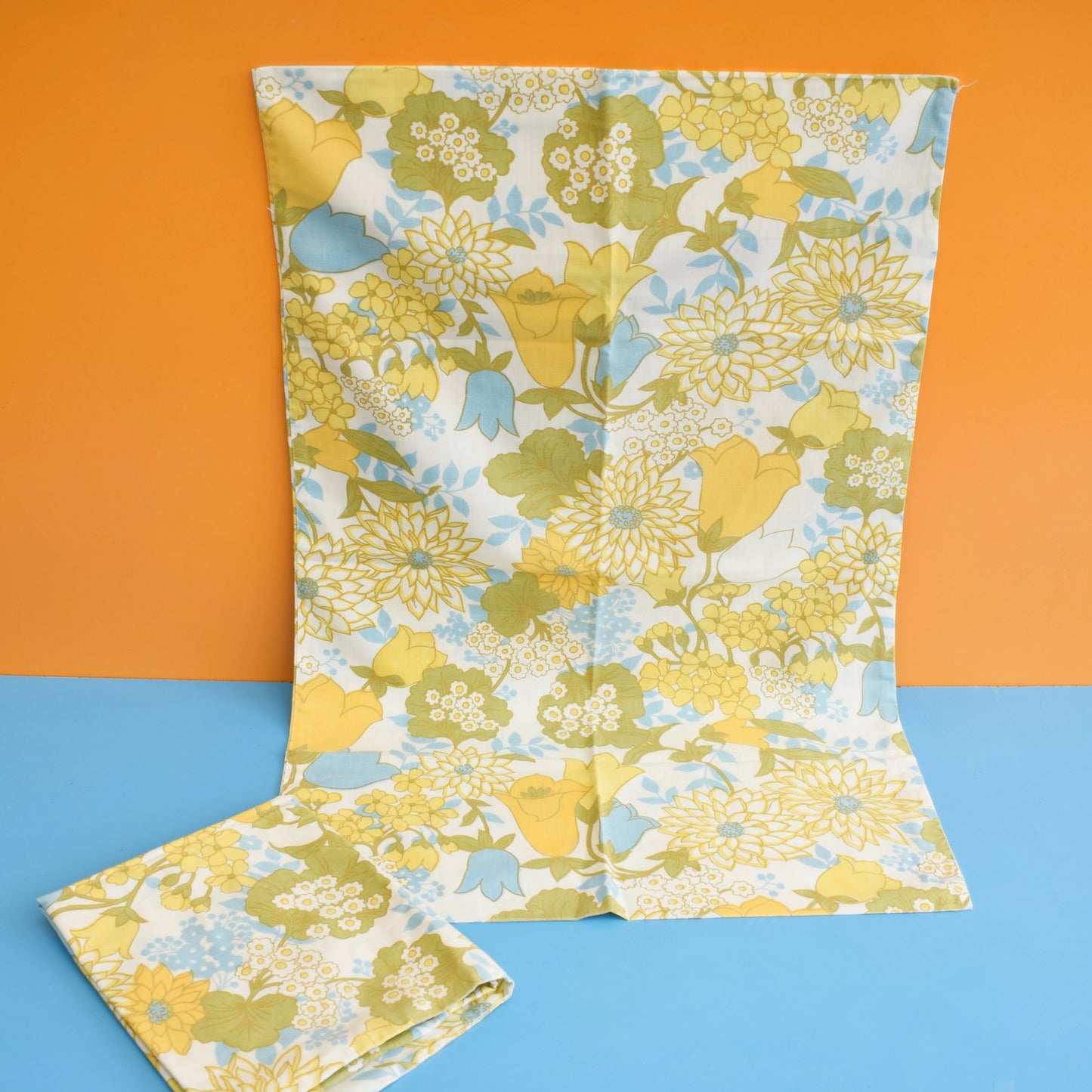 Vintage 1960s Pillowcases - Olive & Blue