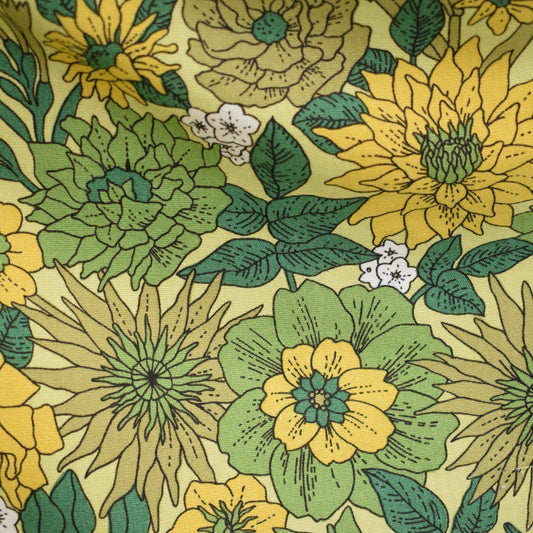 Vintage 1970s Tablecloth - Flower Power - Greens