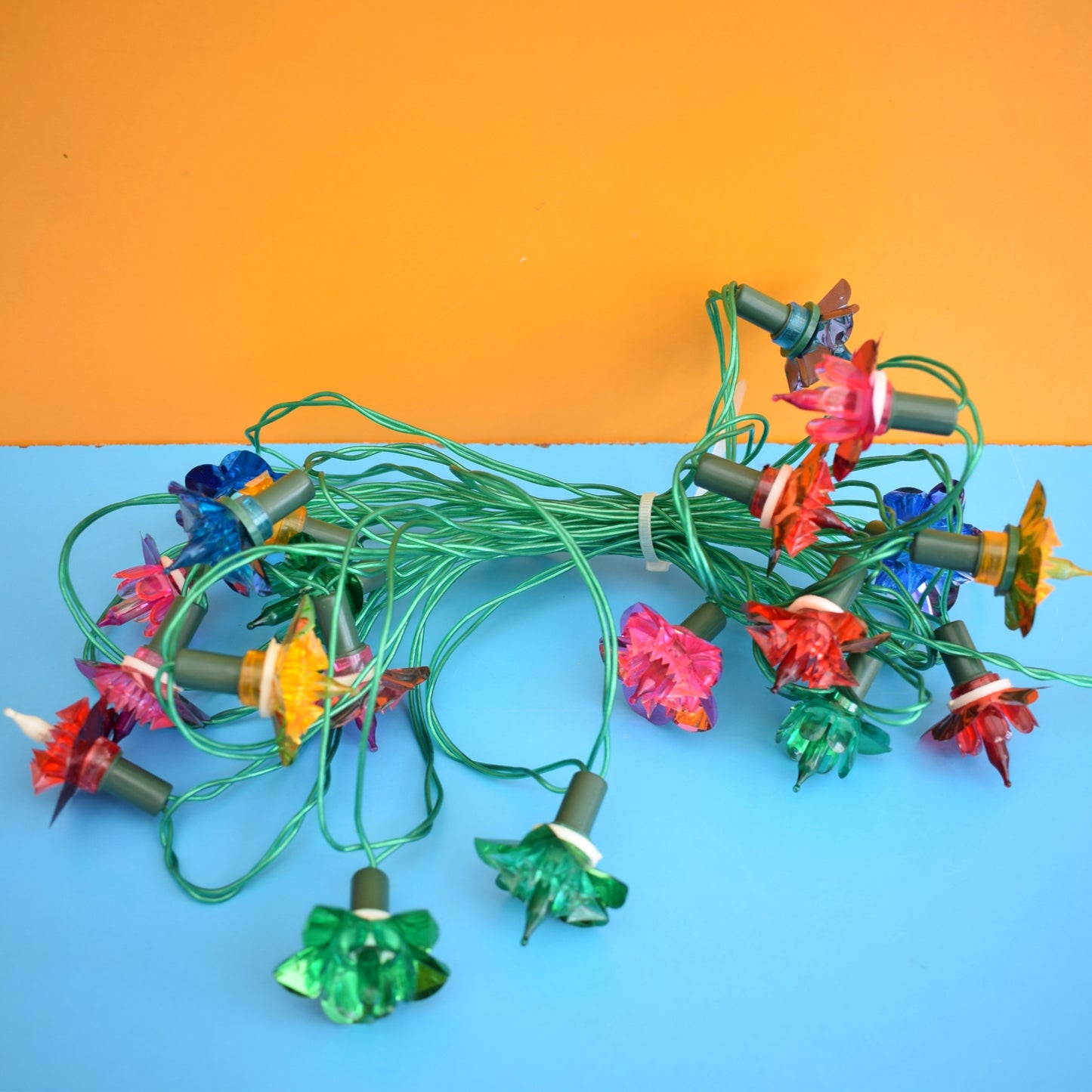 Vintage 1970s Christmas Lights- Flower Foils