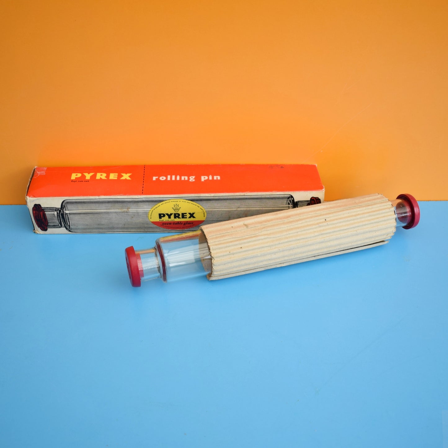 Vintage 1960s Pyrex rolling Pin - Boxed