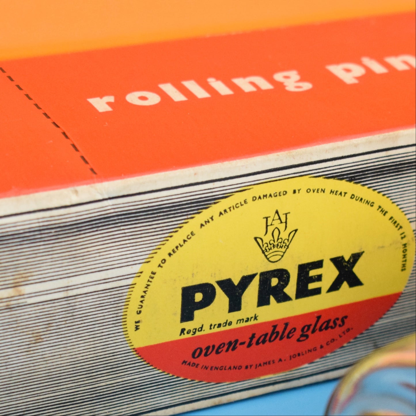 Vintage 1960s Pyrex rolling Pin - Boxed